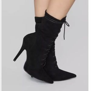New Black Stiletto Fashionova Boots Size 8.5